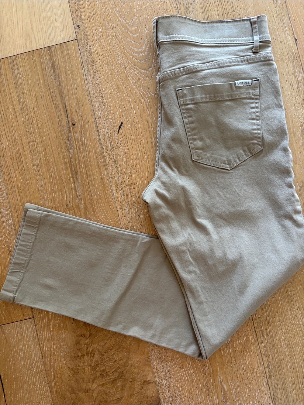 Calvin Klein Skinny Jeans in Taupe Beige (30/30 *inseam more like 28)
